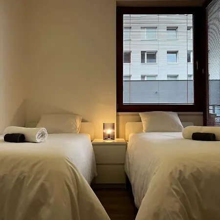 Two Apartments, Free Parking, Close To The Center Apartment