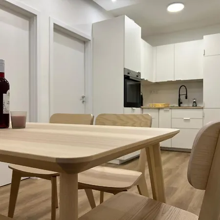 Two Apartments, Free Parking, Close To The Center