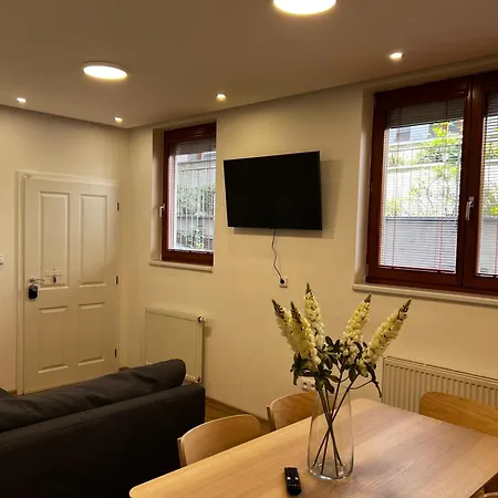 Apartament Two Modern With Complimentary Parking