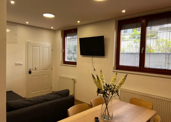 Apartman Two Modern With Complimentary Parking